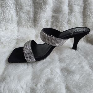 Vince Camuto Black and Silver Heels Sz 8